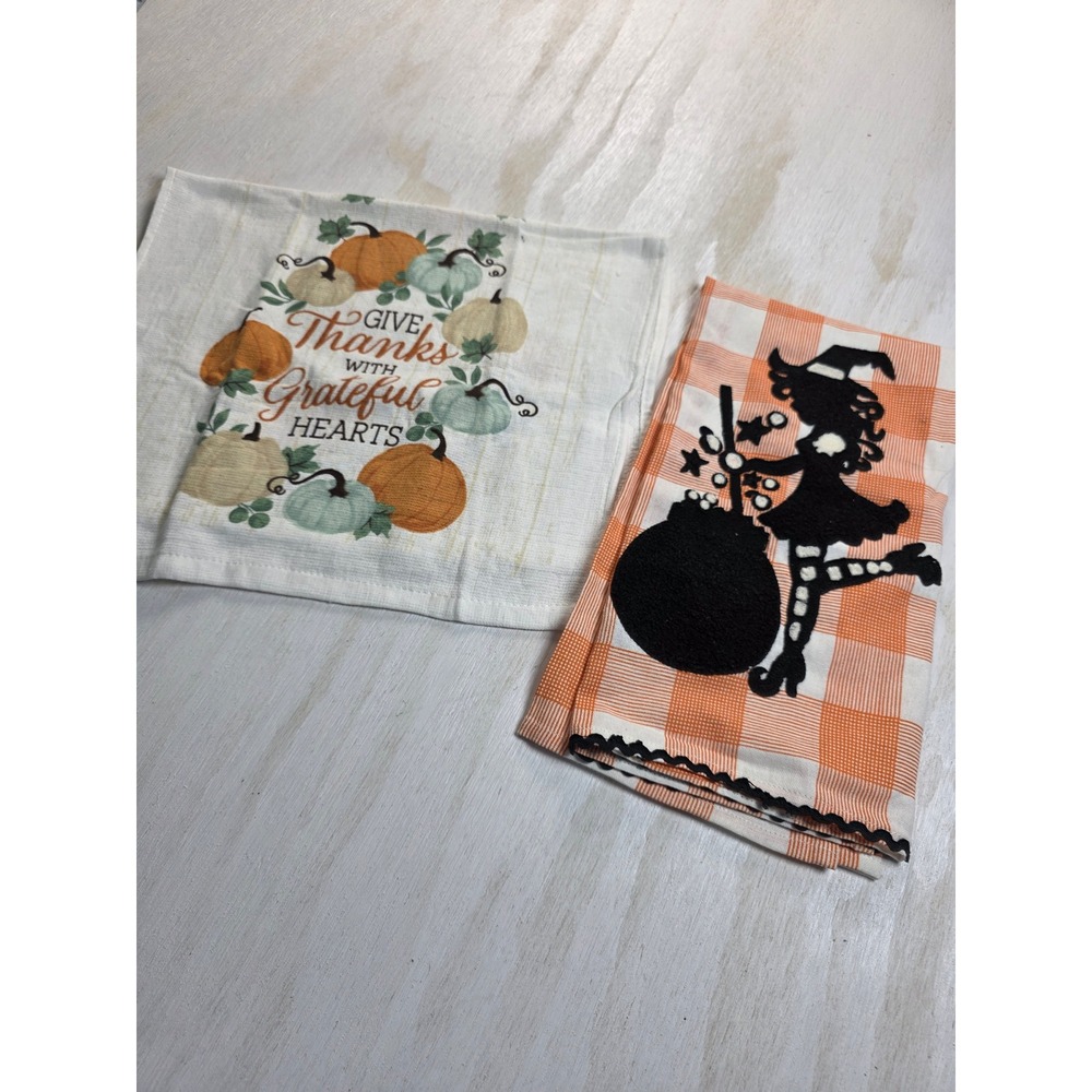 Cynthia Rowley Halloween Witch Kitchen Towel & Give Thanks Pumpkin Set Goth Boho
